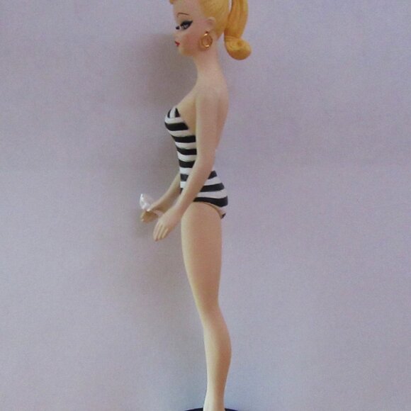 Vintage Barbie Debut 1959 Hallmark Keepsake Ornament (1994 First in Series) -box - Picture 13 of 13